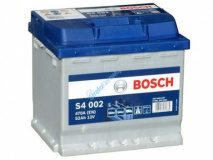 Bosch S4 S4002 12V 52 Ah / 470 A